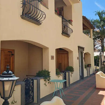 ホテル La Filadelfia リーパリ