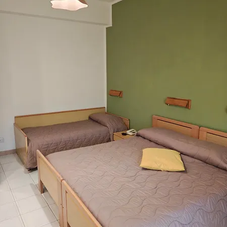 La Filadelfia 3* Липари