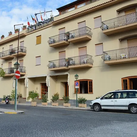 La Filadelfia 酒店 利帕里