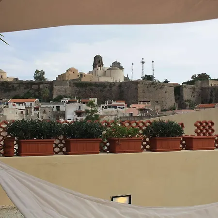מלון La Filadelfia 3*