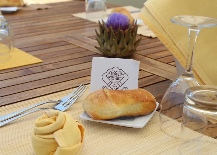 فندق La Filadelfia ليباري